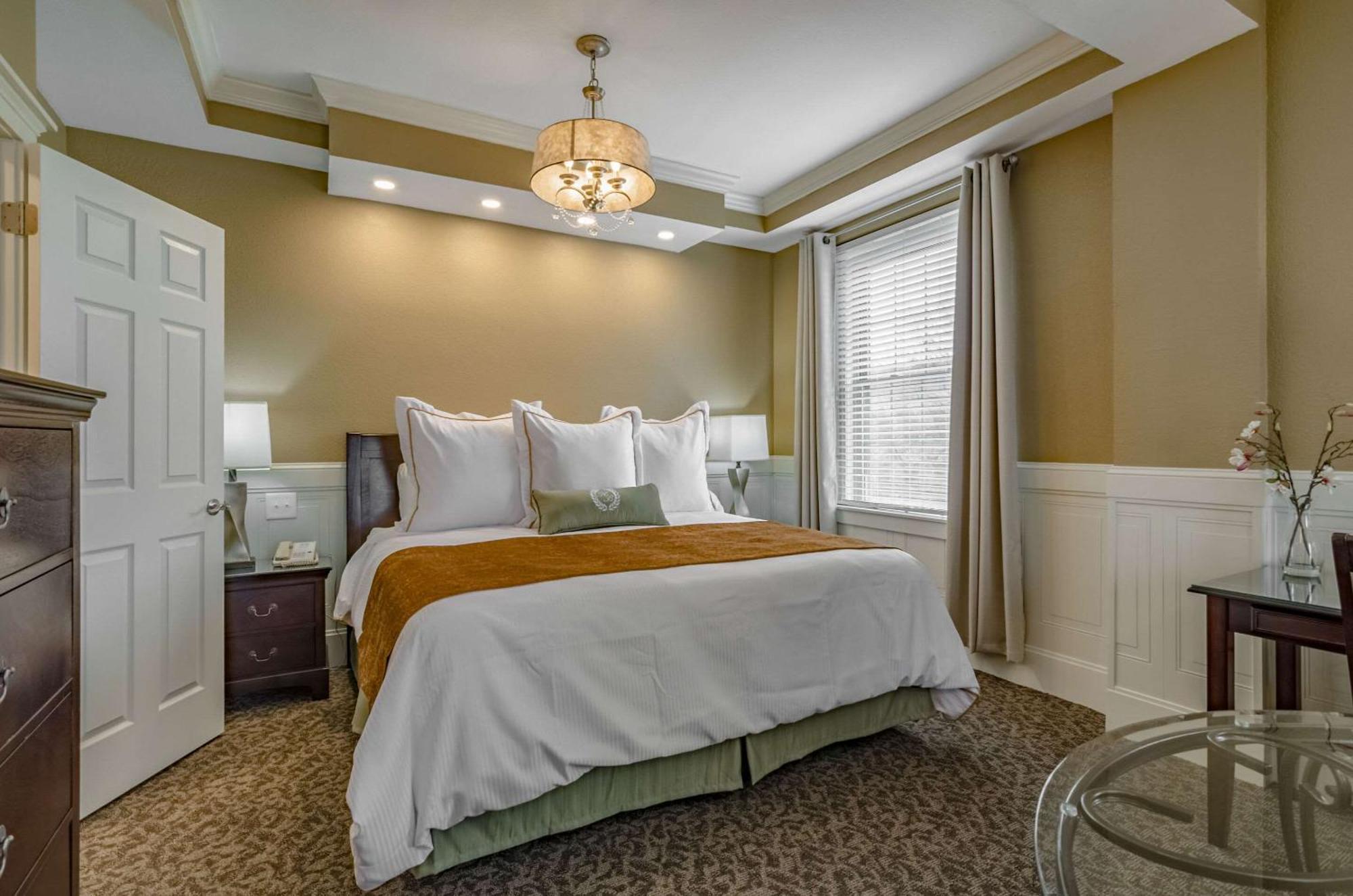 Hotel Bothwell Sedalia Central District, Ascend Hotel Collection מראה חיצוני תמונה